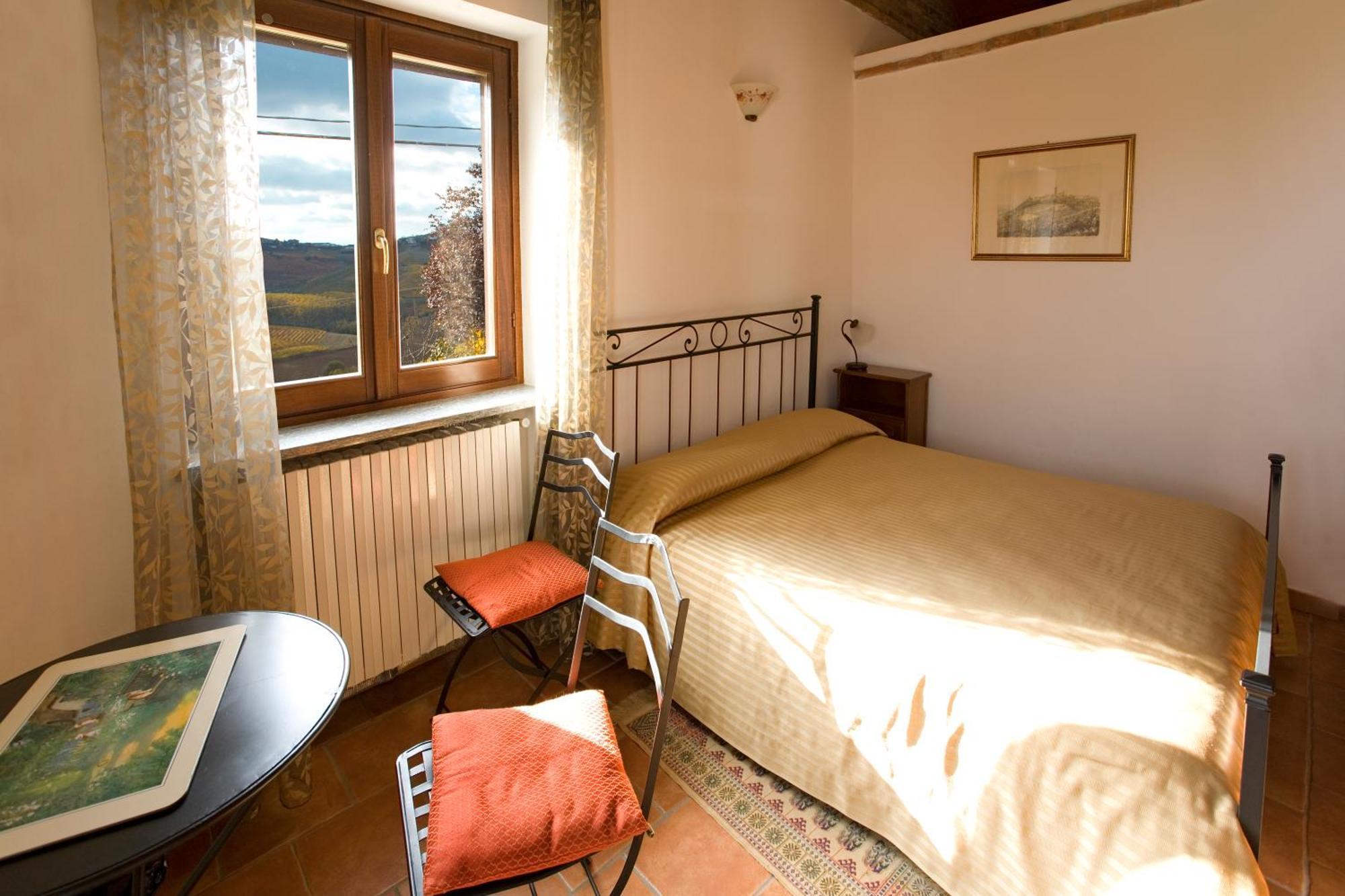 Agriturismo Antichi Poderi Gallina Neive Εξωτερικό φωτογραφία