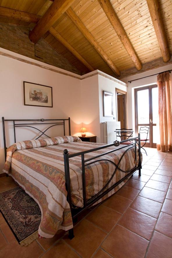 Agriturismo Antichi Poderi Gallina Neive Εξωτερικό φωτογραφία